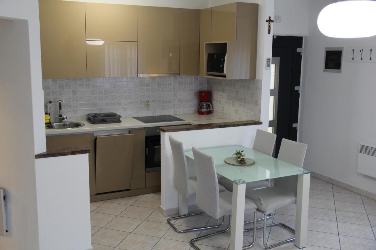 Apartment Zarko Vrsar Kültér fotó
